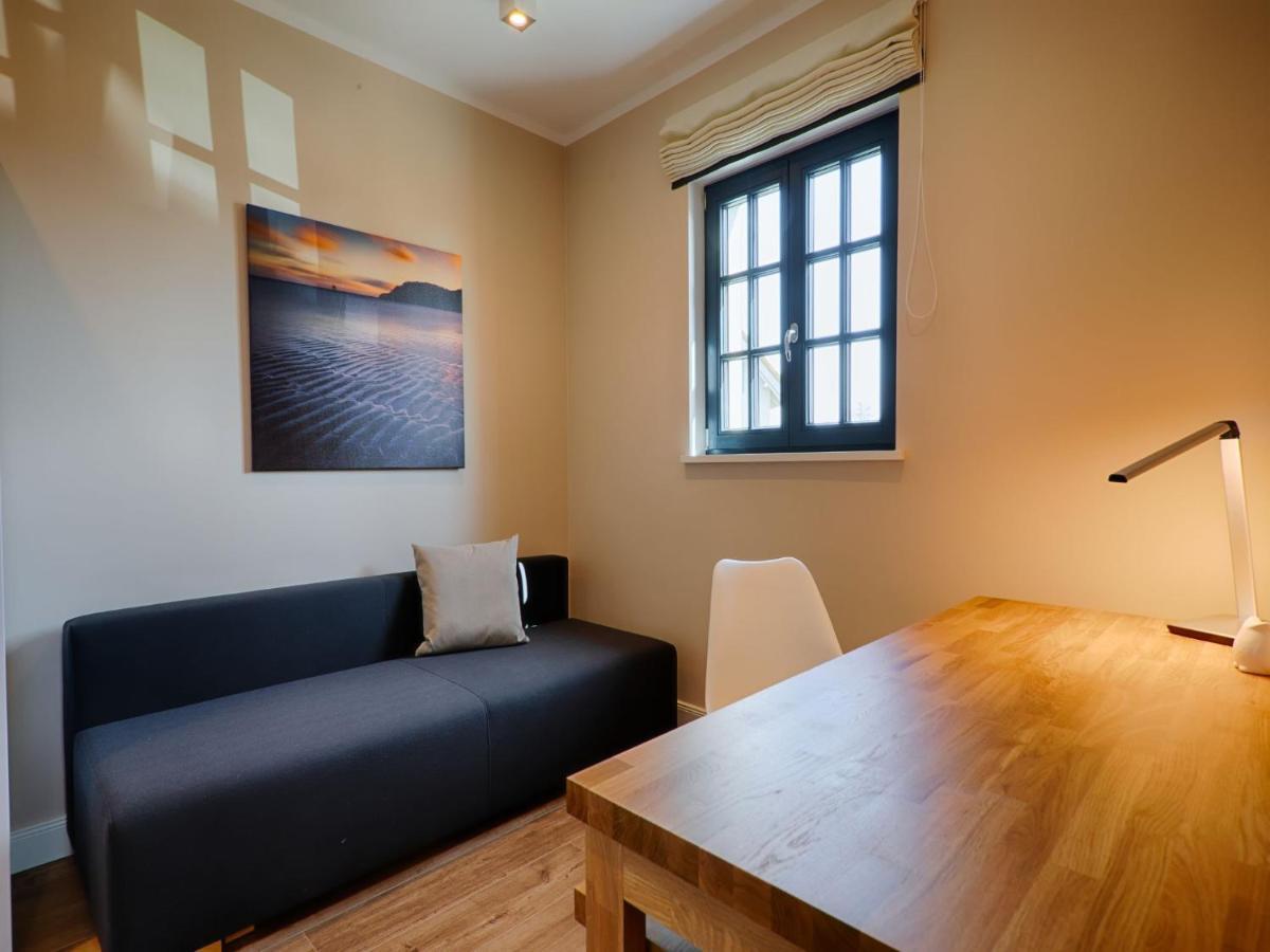 Reetland Am Meer - Luxus Reetdachvilla Mit 3 Schlafzimmern, Sauna Und Kamin F18 Dranske Ngoại thất bức ảnh